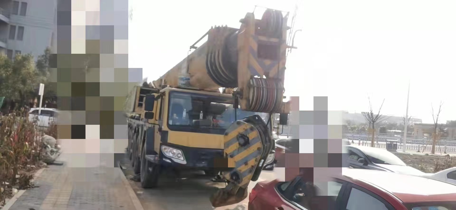 Grúa XCMG QY160 usada con capacidad de elevación de 160 toneladas Para levantar varios proyectos a gran escala 3