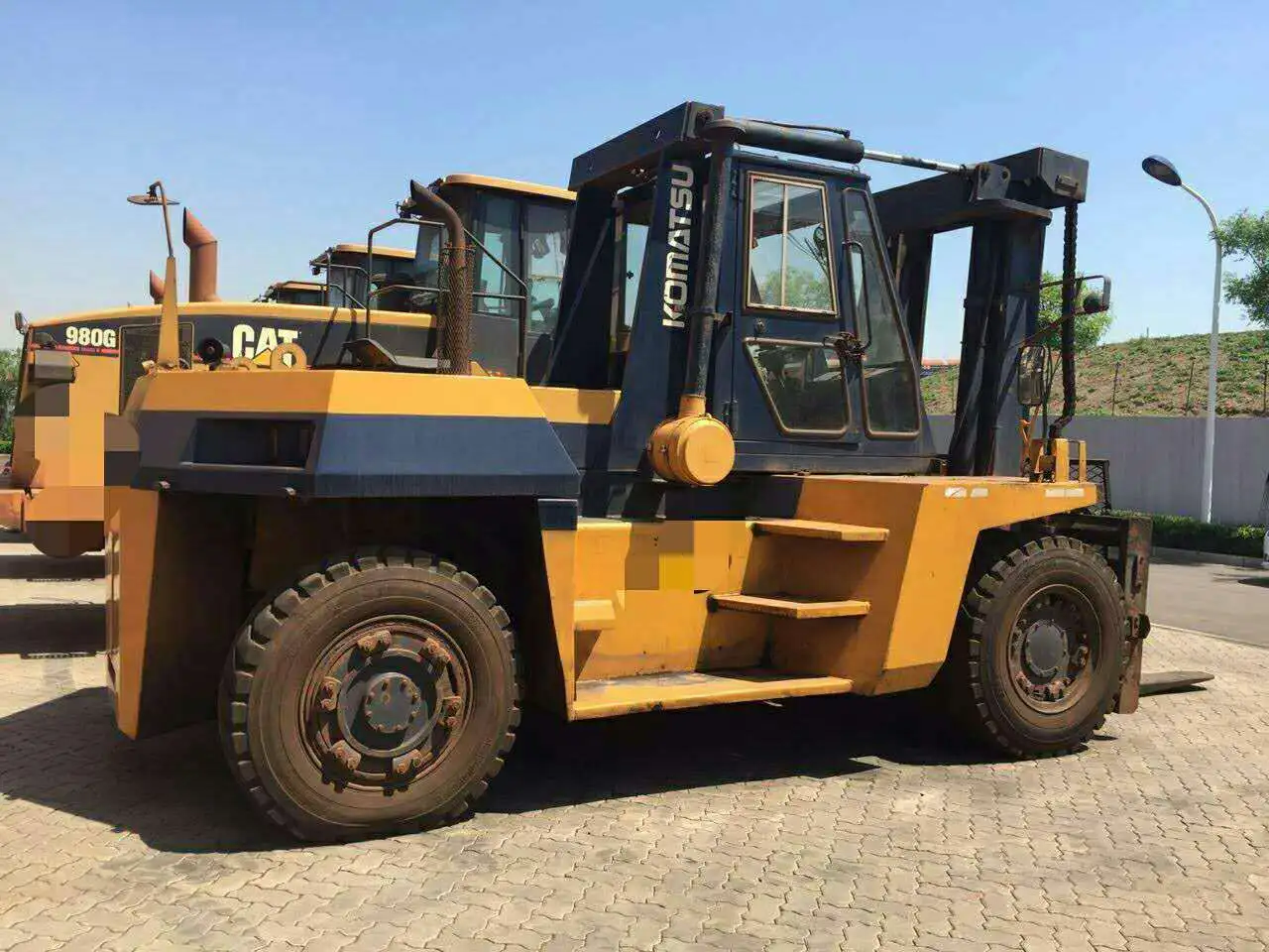 Carretilla elevadora diésel usada al mejor precio Original, 20 T Tcm Fd200, carretilla elevadora, grúa, buenas condiciones 1