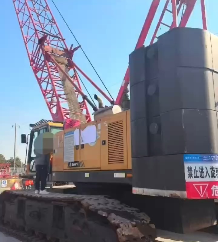 digunakan dalam kondisi baik SANY 90T crane dengan harga bagus
