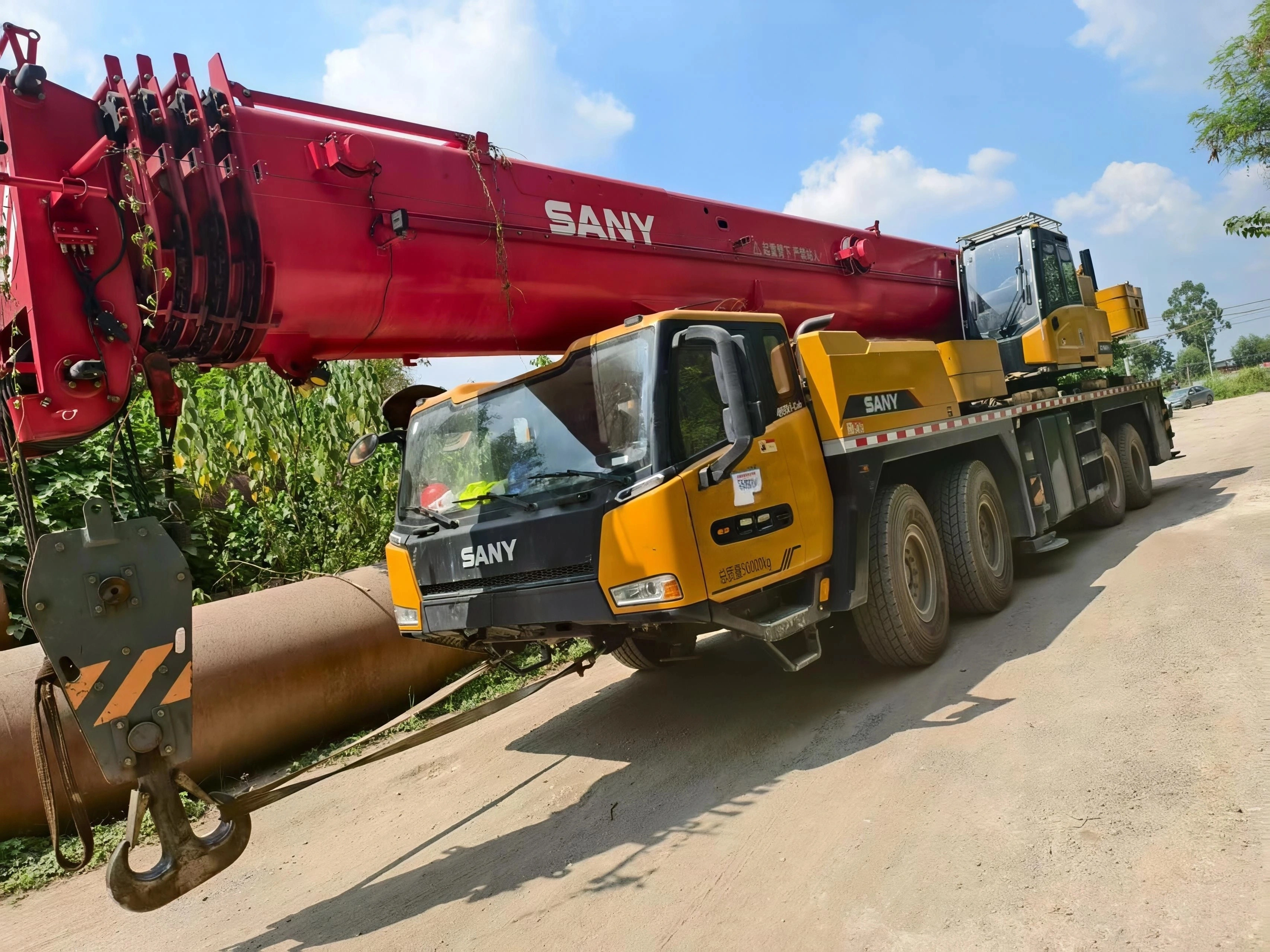 Grue SANY 100 tonnes 2024 avec service optimal 1