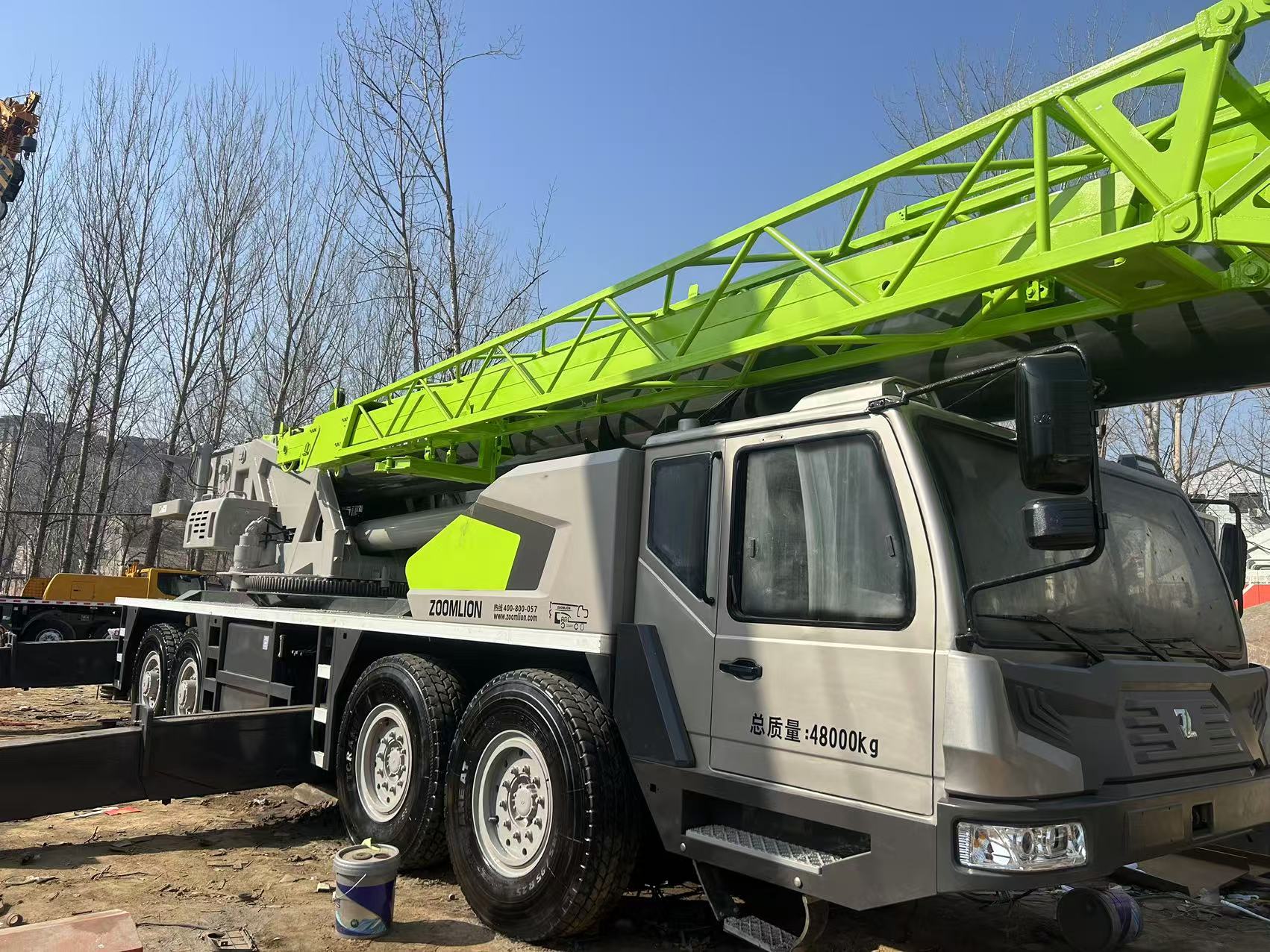 USED ZOOMLION 85T TRUCK CRANE 2