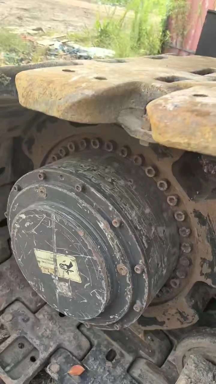 2020 Zoomlion ZCC850V (ZCC850H) 85-Ton Lattice Boom Crawler Crane 1