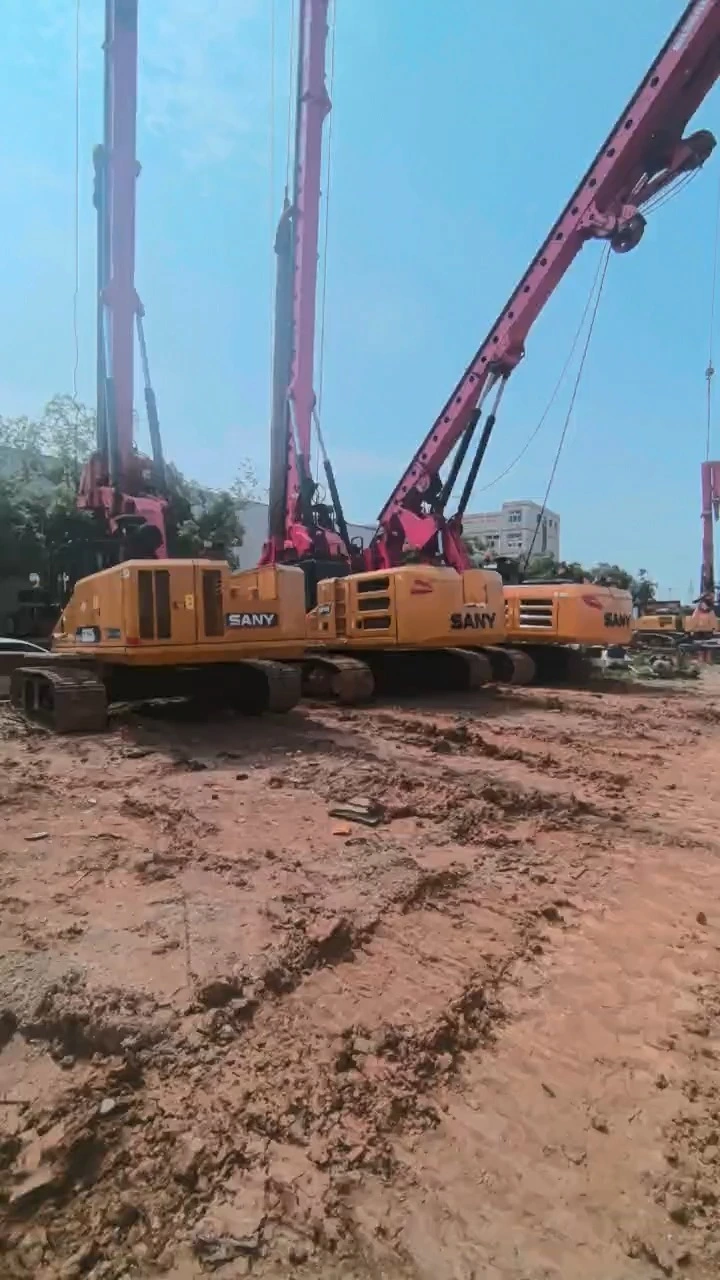 جهاز دق الركائز الدوار SANY SR125-C10 – آلة دق ركائز متوسطة الحجم عالية العزم والكفاءة 1