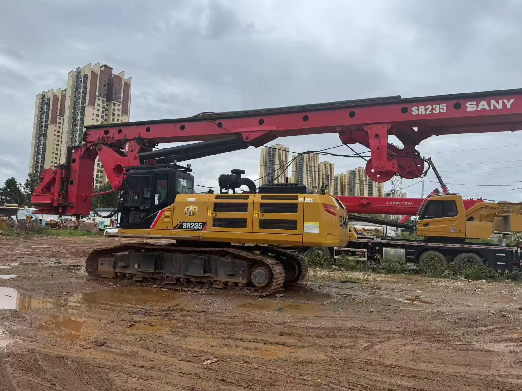 SR235 Multifunctional Hydraulic Piling Machine for Deep & Large-Diameter Pile Projects 1