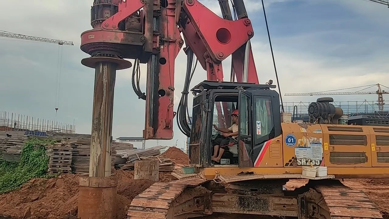 SR235 Heavy-Duty Rotary Drilling Rig with Superior Stability & Construction Efficiency 1