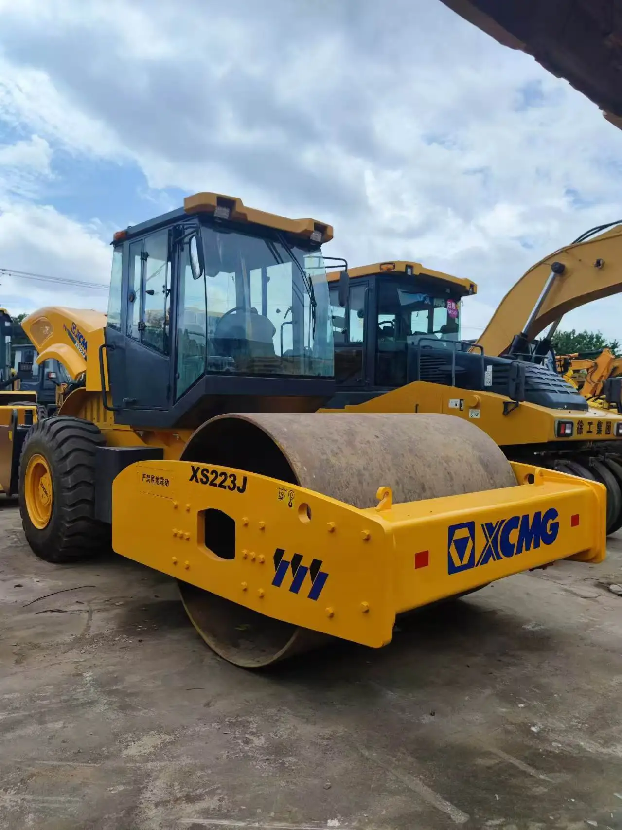 Rodillo compactador XCMG XS223J de la marca líder china para venta mundial 1