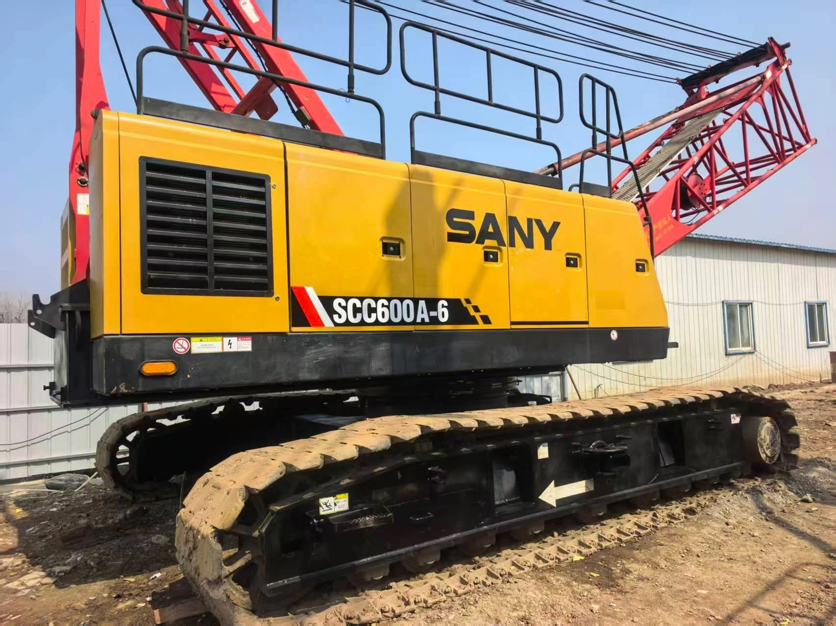 جرثقیل SANY SCC600A-6 | جرثقیل ۶۰ تنی کارآمد و جمع و جور 1
