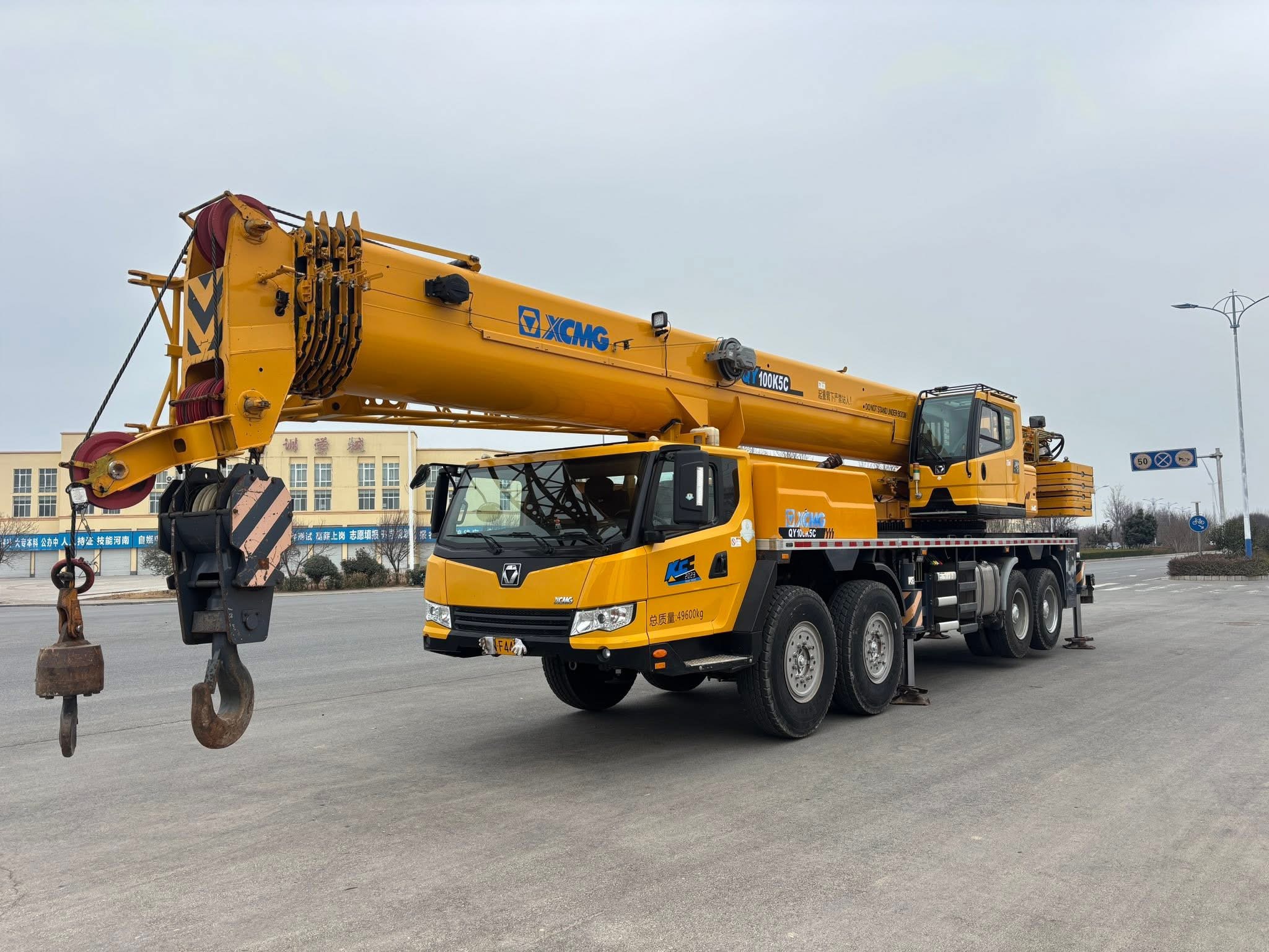 XCMG QY80K5D | Solution de levage fiable de 80 tonnes 2