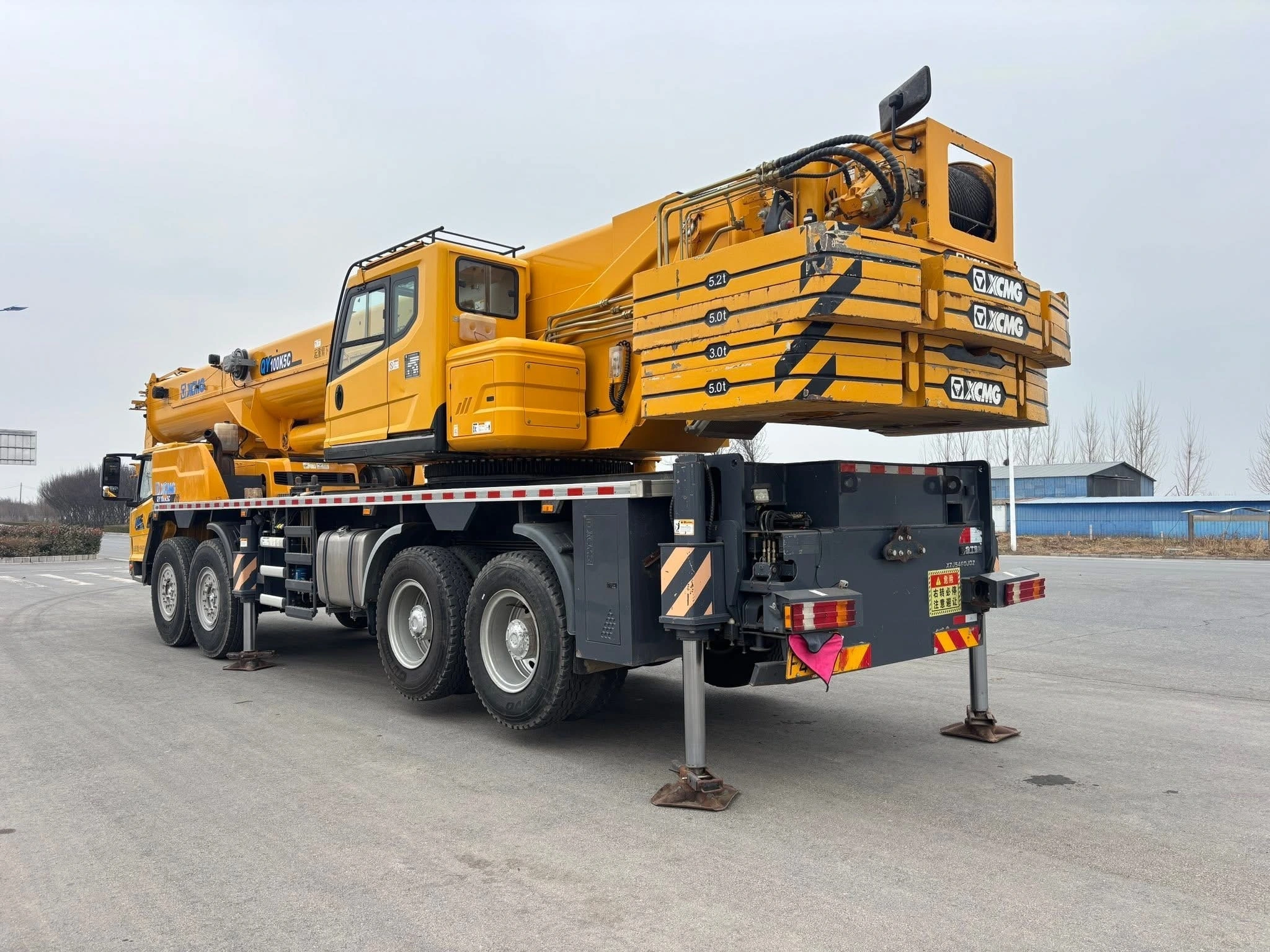 XCMG QY80K5D | Reliable 80t Lifting Solution 1
