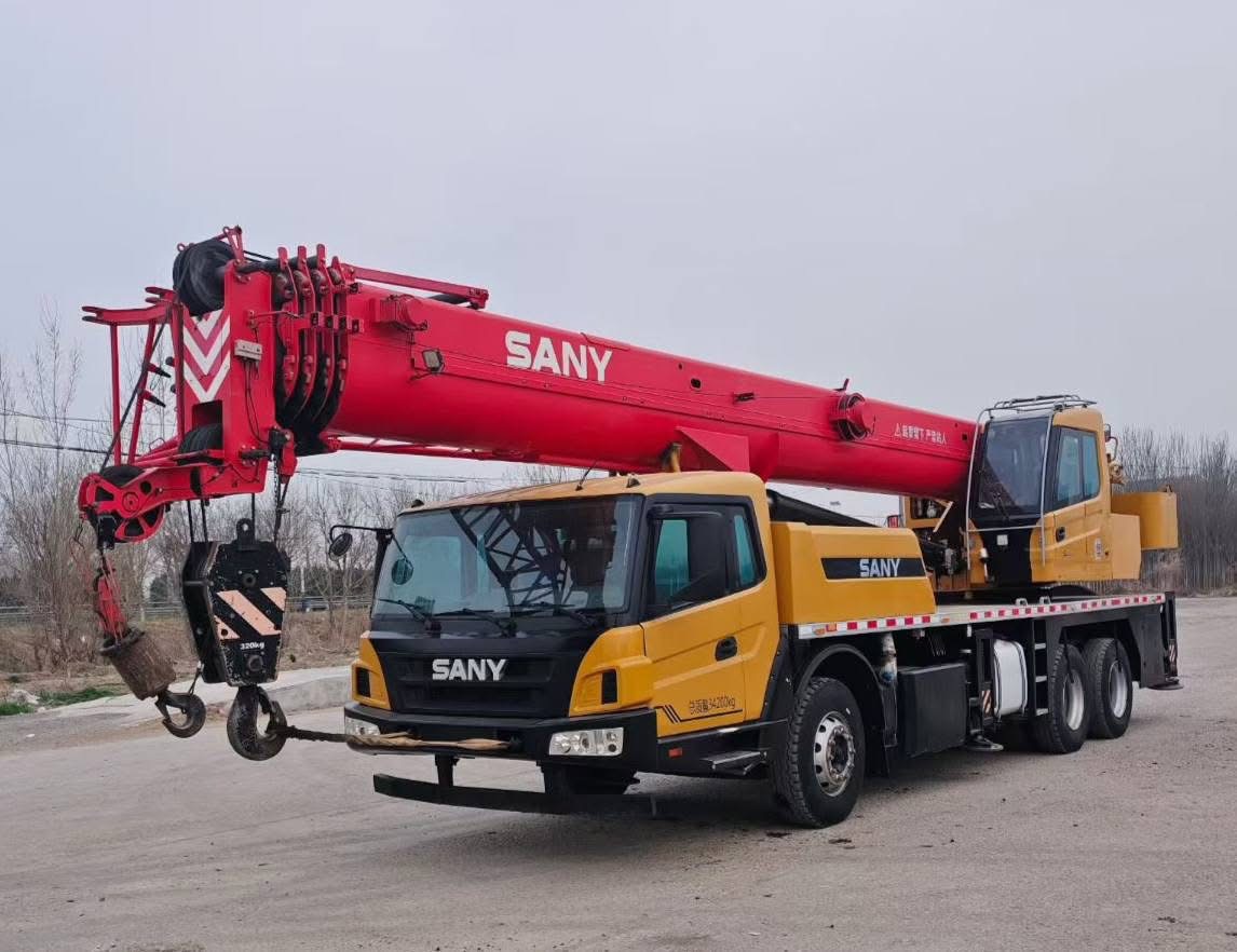 SANY STC250E : Solution de levage fiable et économique en carburant 6