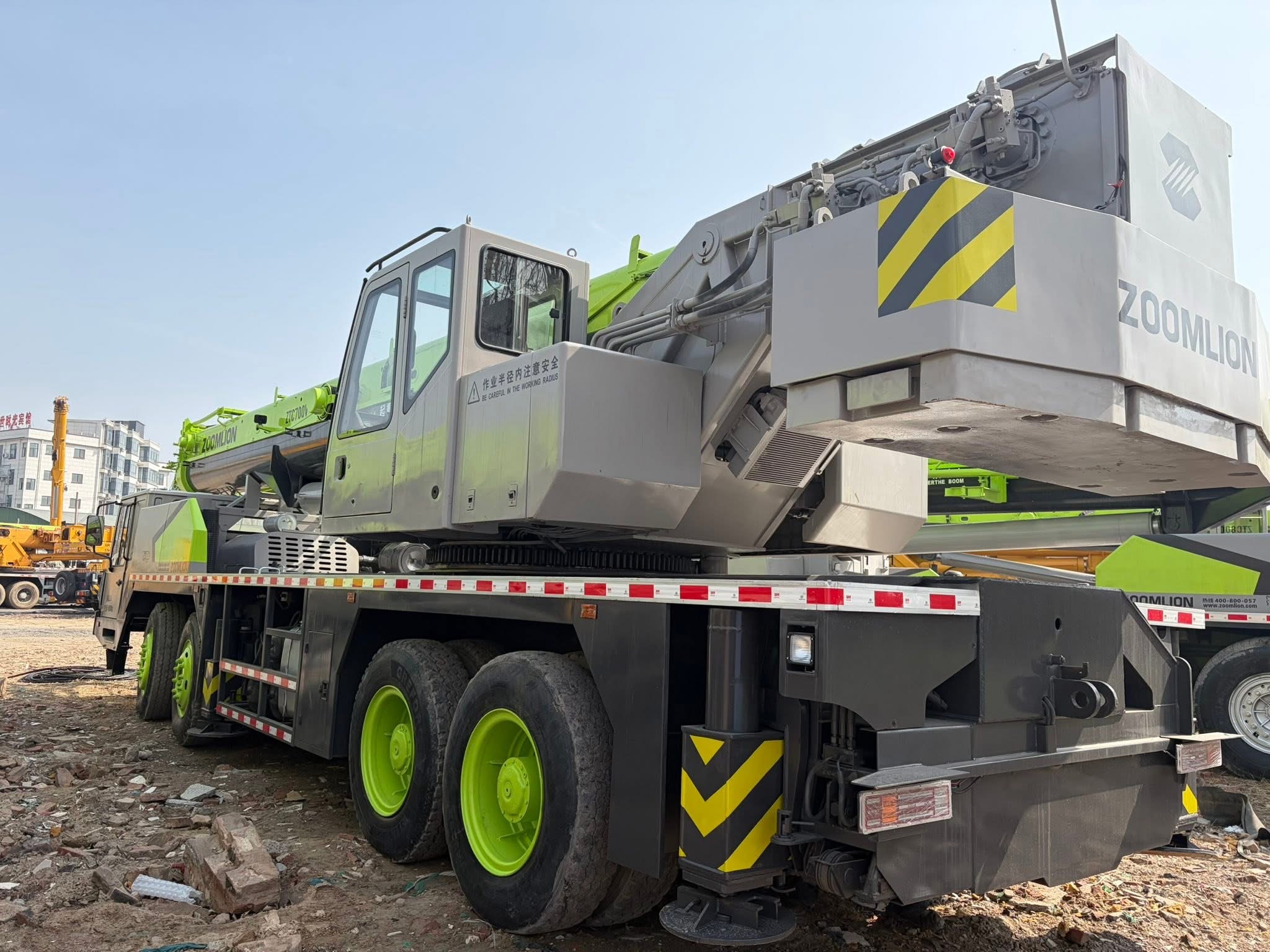 Série Zoomlion ZTC700 | Grue sur camion haute performance de 70 tonnes 5