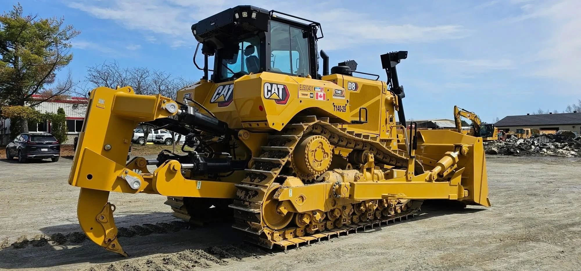 Bulldozer CAT D8 | Efisiensi Maksimum &amp; Konsumsi Bahan Bakar Rendah 1