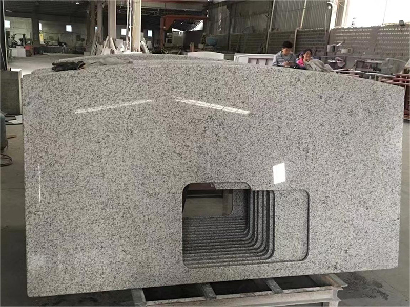 Arbeitsplatte aus weißem Sesam-Granit China 603 mit einzelner rechteckiger Spüle zur Küchendekoration 1