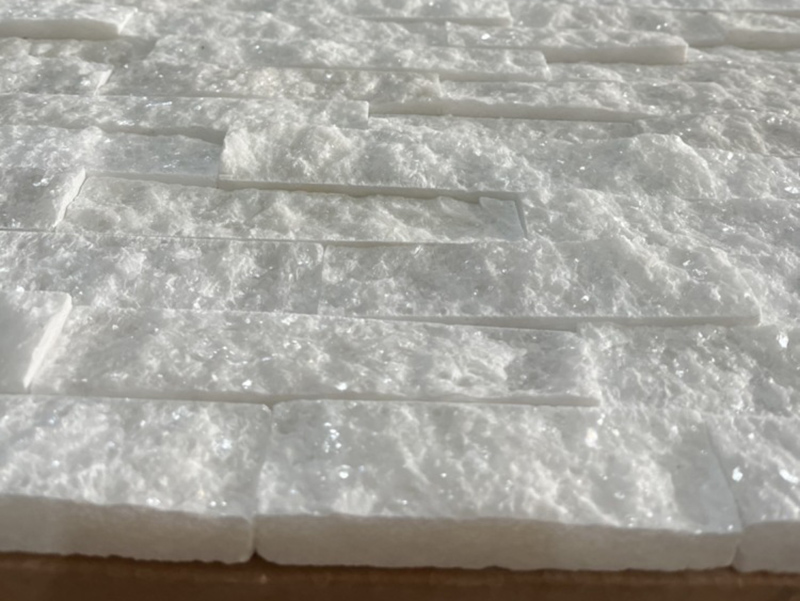 Tejas naturales de la chapa de la pizarra de la piedra blanca de la cultura de la cuarcita para los paneles de pared interiores y exteriores 2