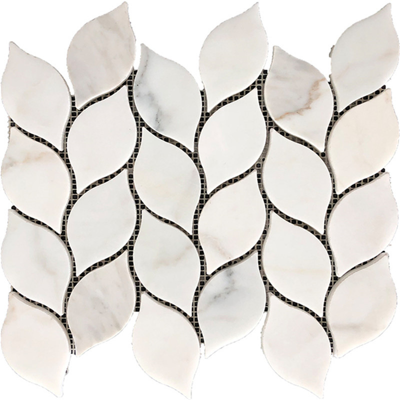 Motivo a mosaico con motivo foglia di marmo oro Calacatta per il design del paraspruzzi della cucina 5