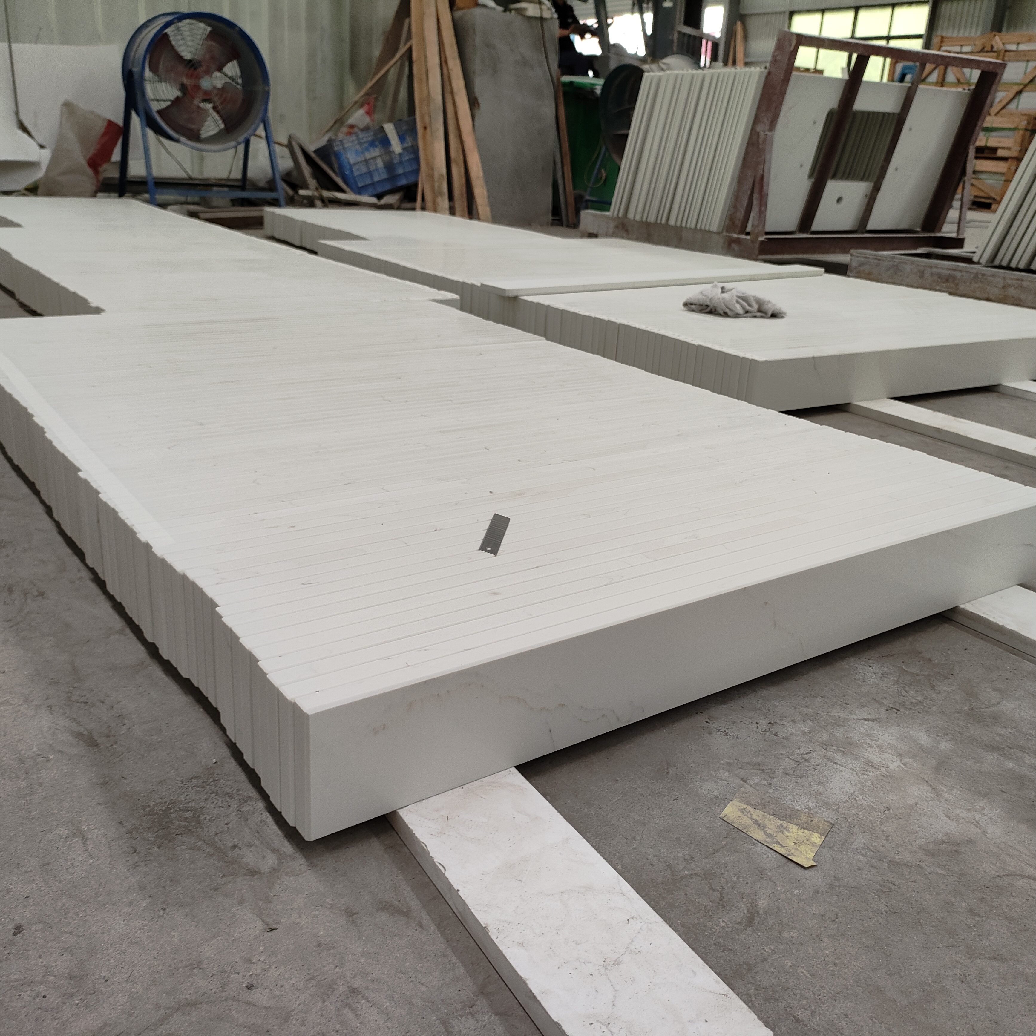 Calacatta white artificial quartz countertop with double oval sinks for bathroom design 3