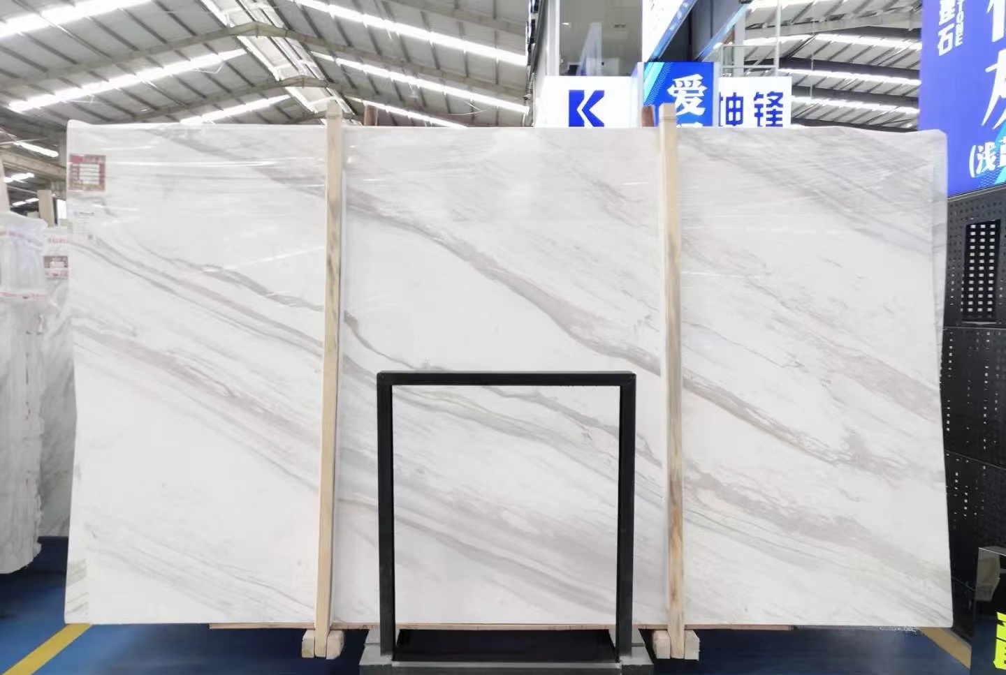 Greece Volakas White Marble slab for bathroom vanity top 1