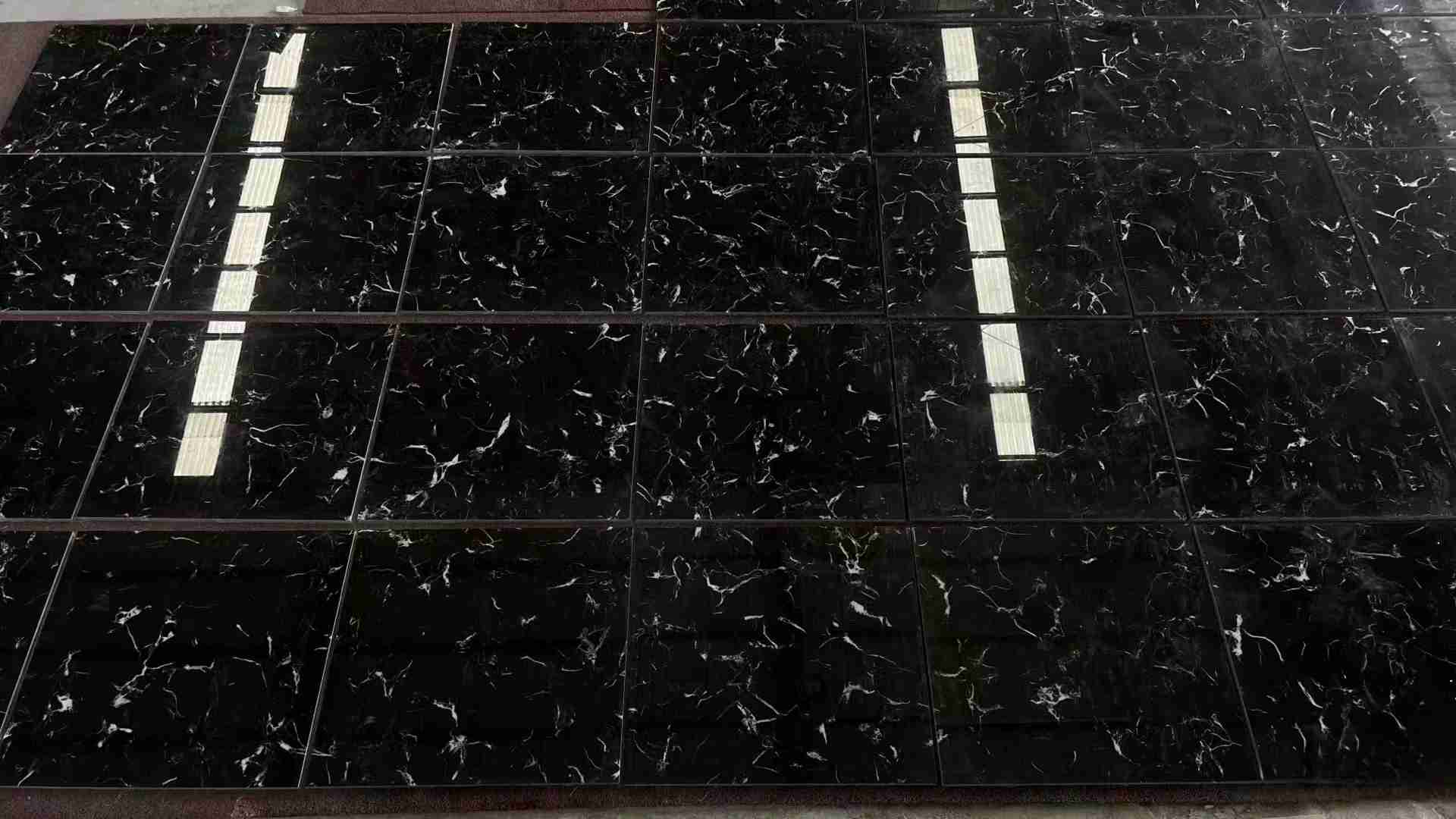 Marbre de fleur de glace noire pour panneau mural de salle à manger 5