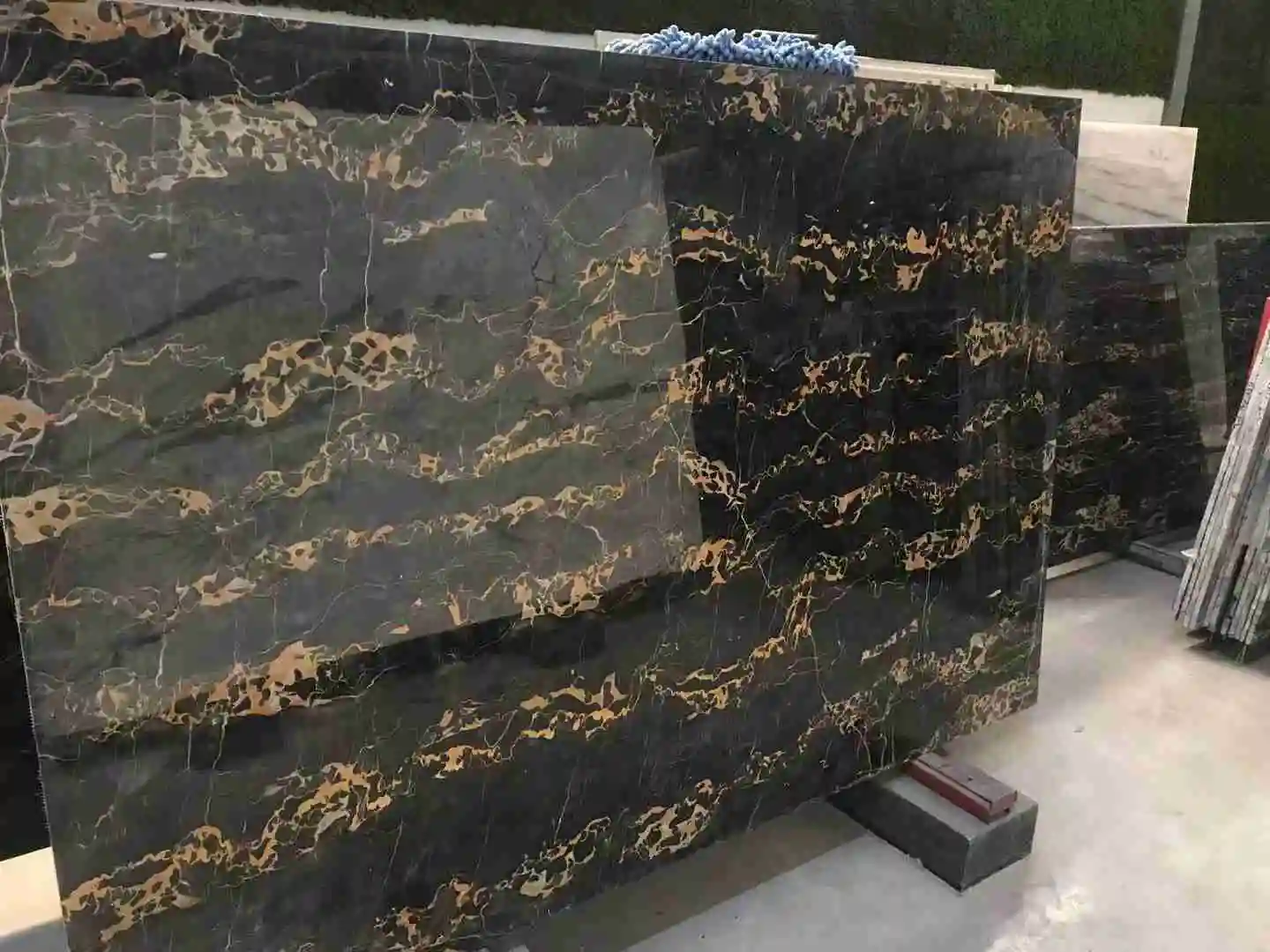 Arabescato Marble Slab by Super Stone 2