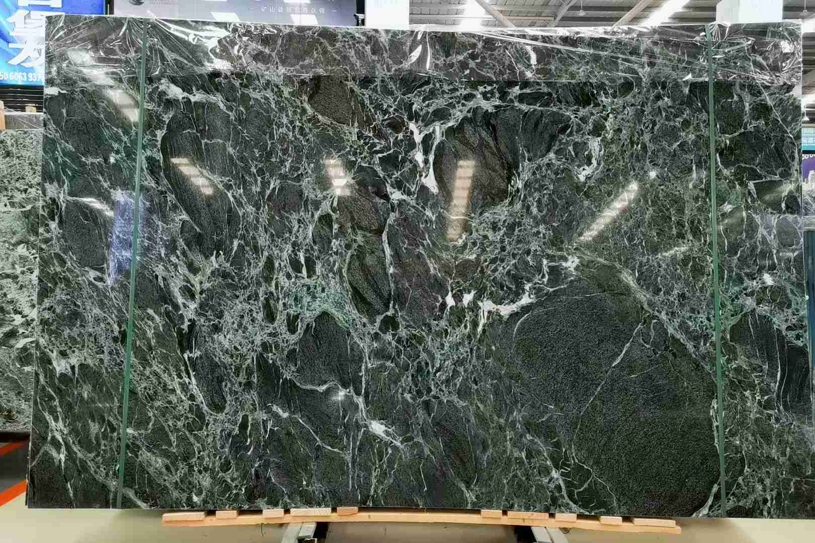 بلاطة الرخام الأخضر Verde Alpi لبلاط أرضيات الفنادق 1