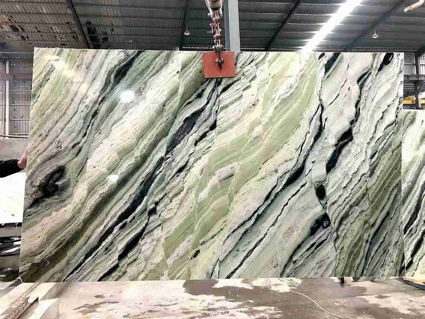 Dalle de marbre vert Cloud Jade pour comptoir de cuisine 4