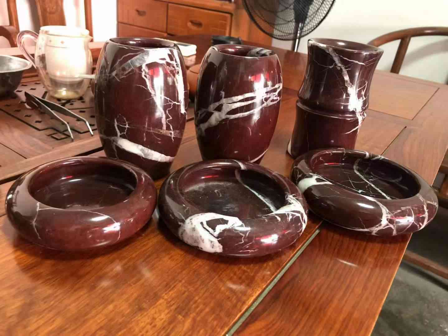 Lastra di marmo rosso Rosso Levanto per il piano del tavolo da cucina 4