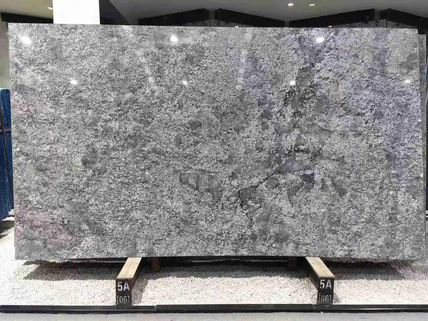 Fantasieblaue Marmorplatte für Küchenschrank 1