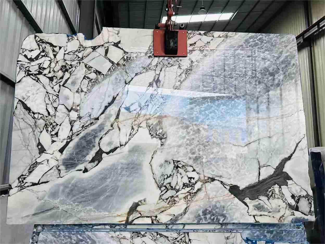 Dalle de marbre clair bleu argenté pour armoires de cuisine 7