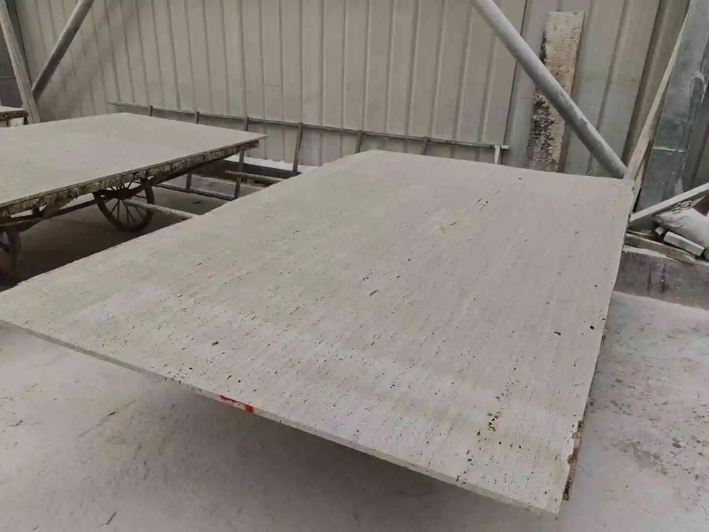 Travertine Countertops Wholesale - Super Stone 2