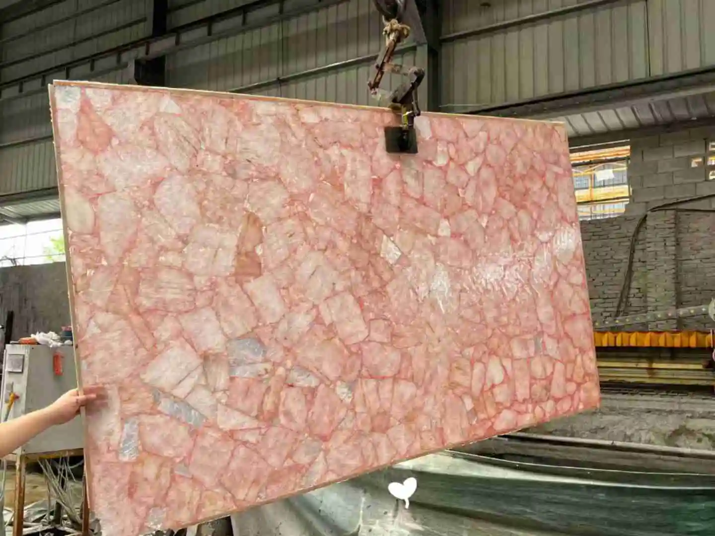 Jade natural de la losa de piedra semipreciosa del rosa de la ágata con los azulejos de la pared retroiluminados 1