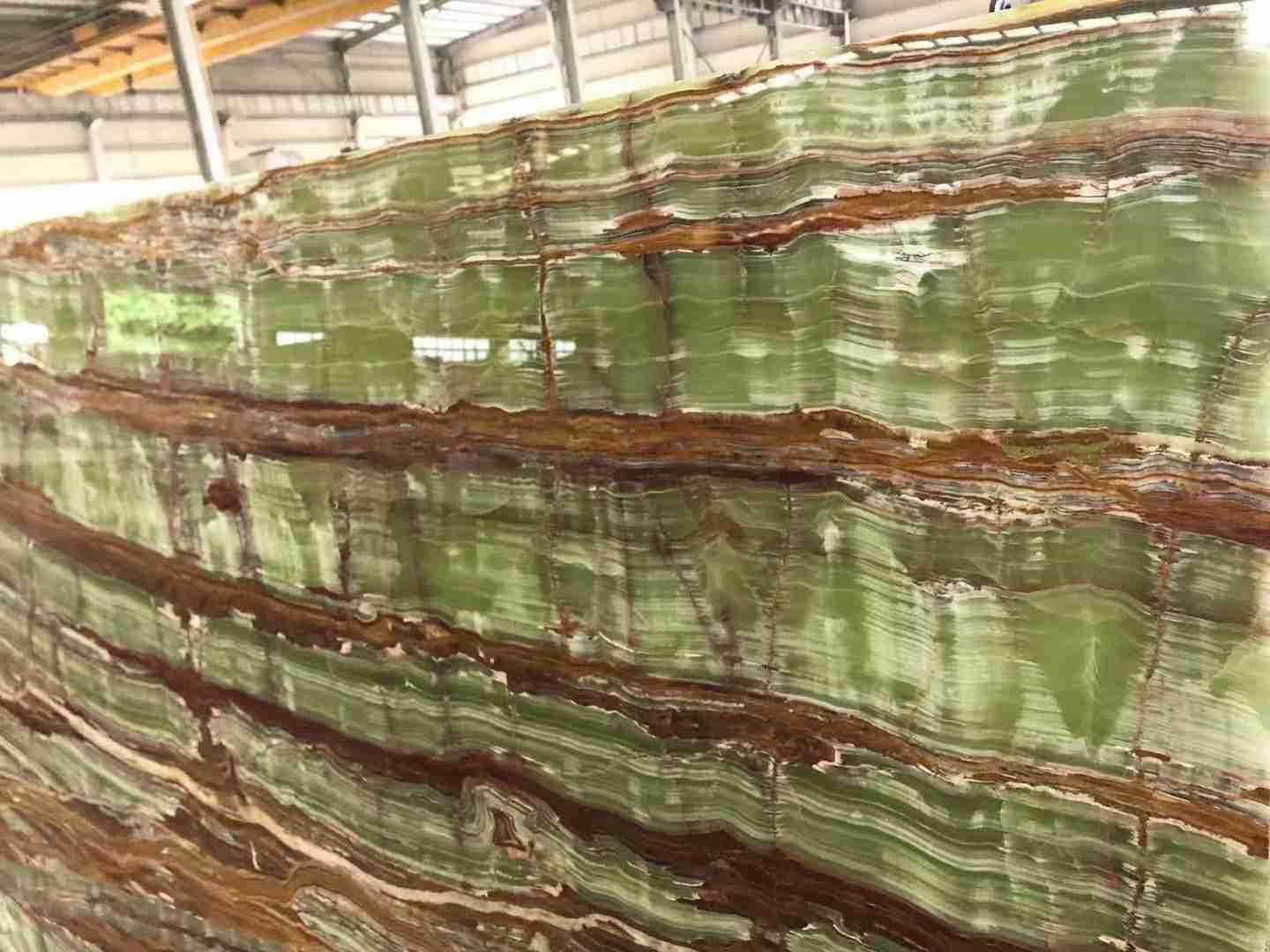 Losa de ónix verde de bambú para azulejos de pared de baño 2