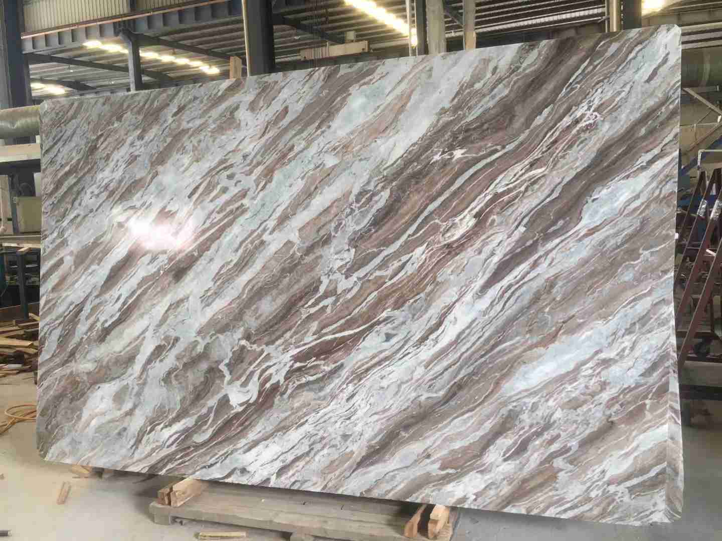 Dalle de pierre bon marché de Brown Fantasy Granite Inde pour plan de travail de cuisine 4