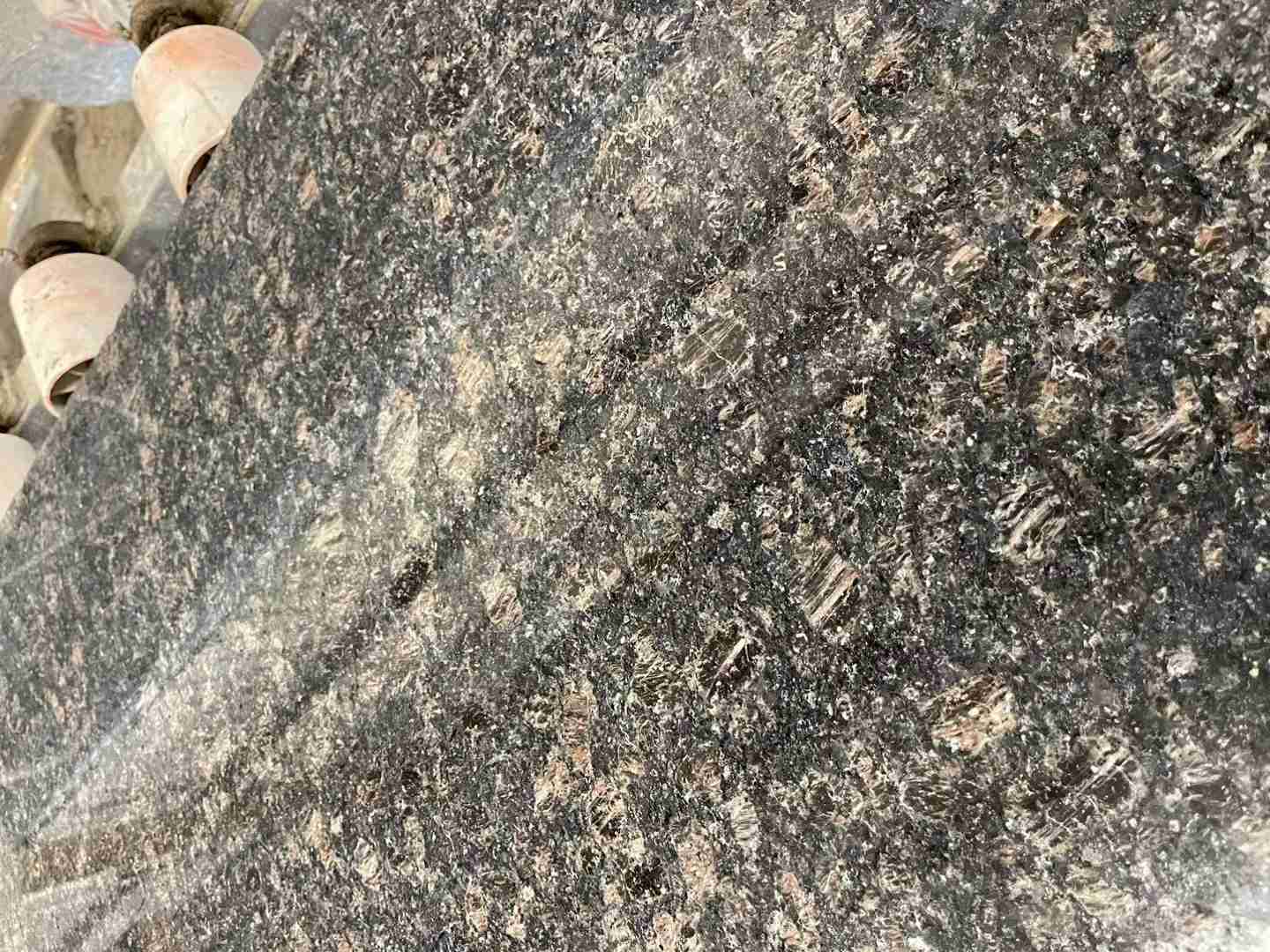 Carreaux de granit brun clair pour la décoration extérieure 7