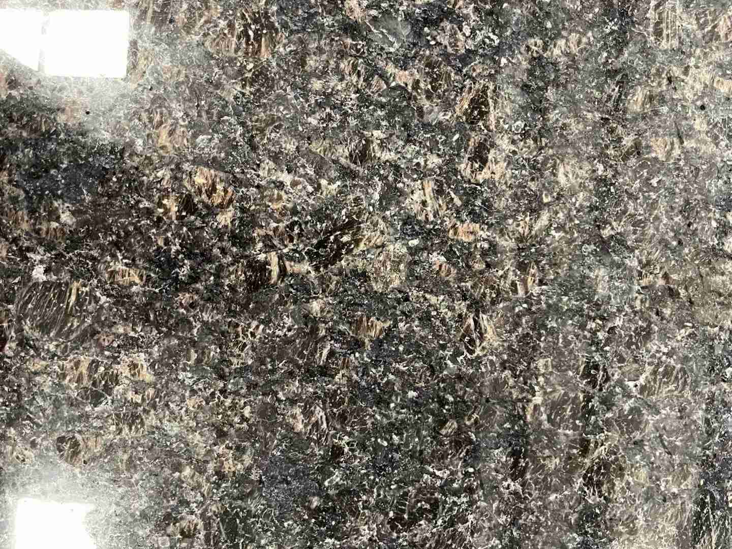 Carreaux de granit brun clair pour la décoration extérieure 6