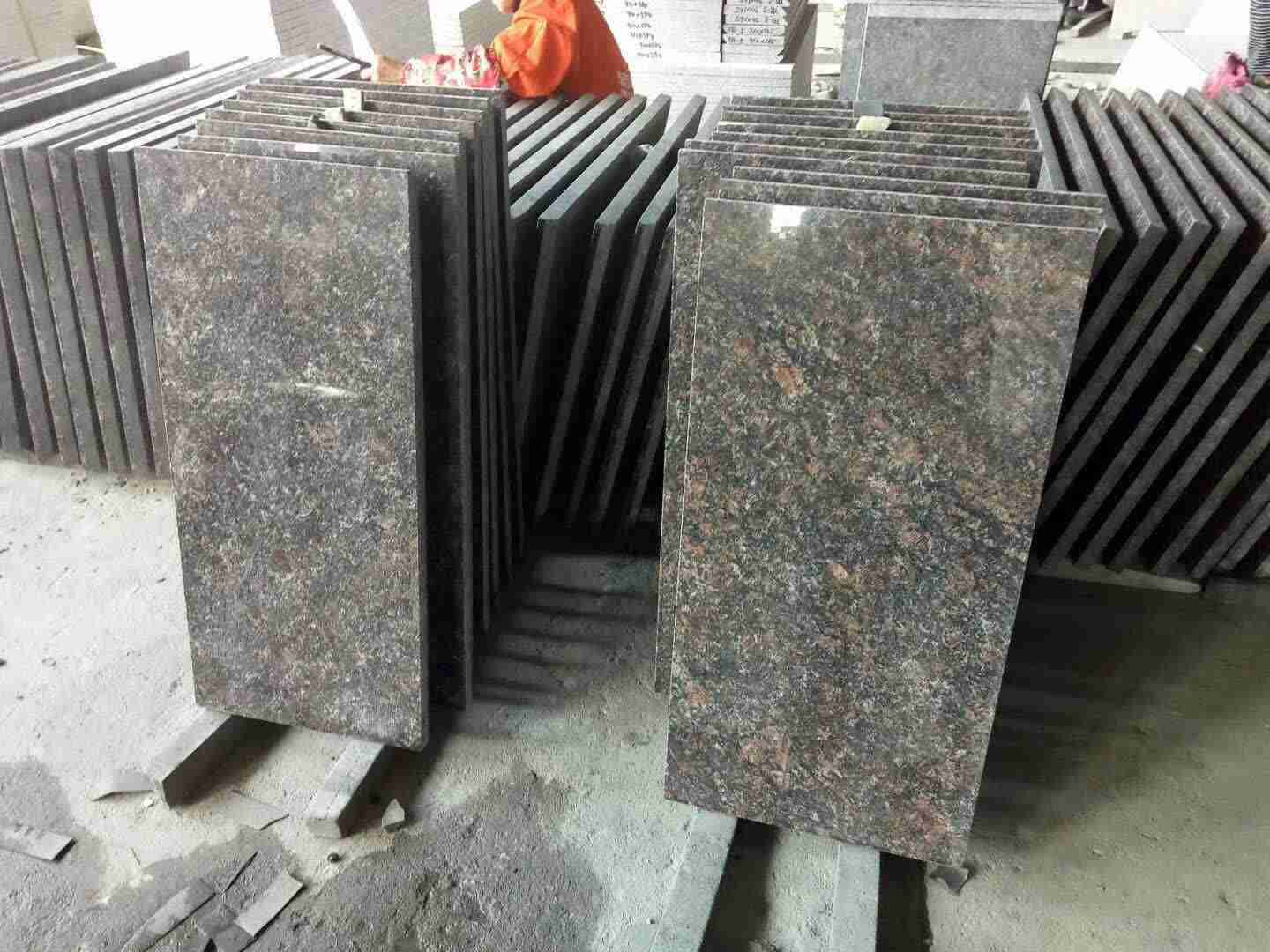 Carreaux de granit brun clair pour la décoration extérieure 9