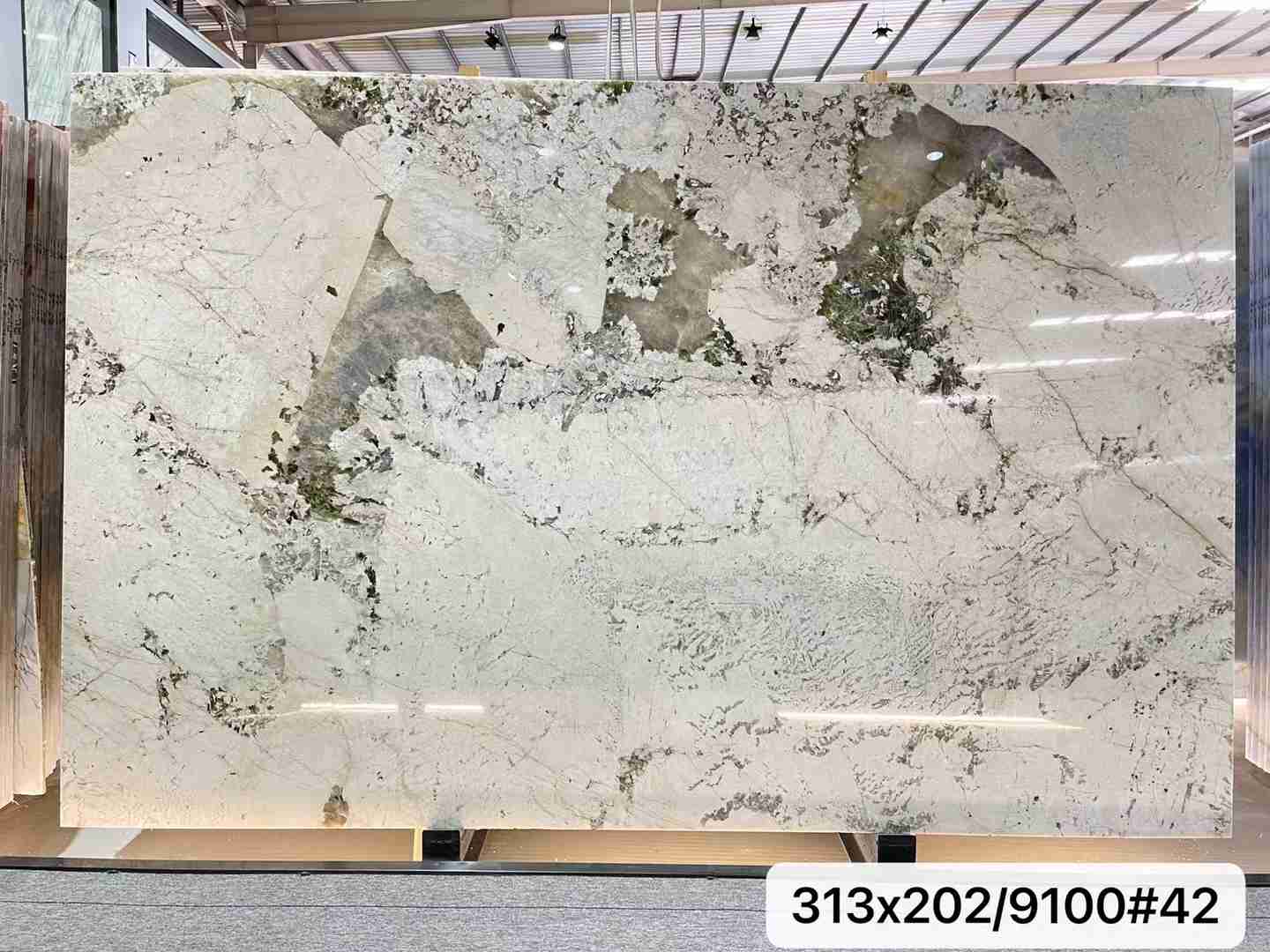 Granito Patagônia para fundo de parede 3