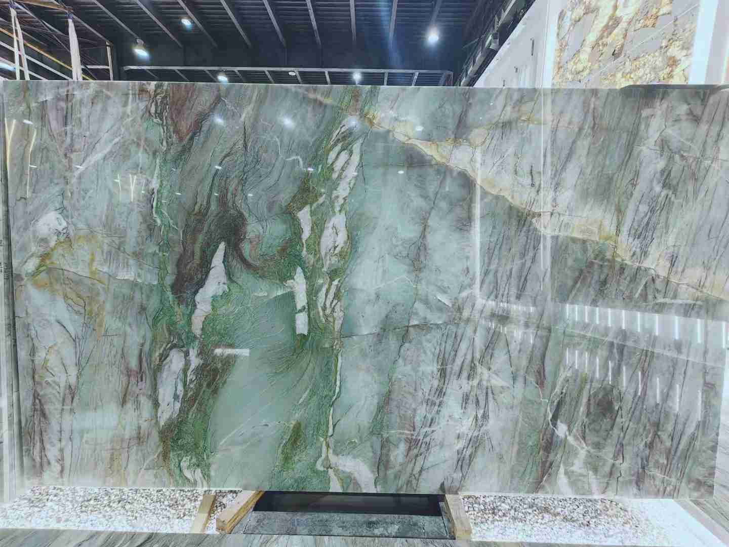 Dalle de quartzite vert botanique pour dessus de vanité de salle de bain 3