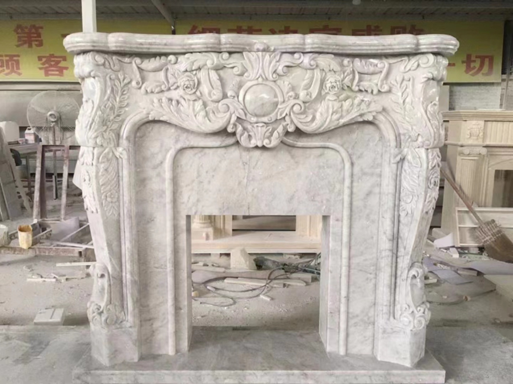 مدفأة أرابيسكاتو من الرخام الأبيض للفيلا ديكور داخلي على الطراز الفرنسي مدفأة منحوتة على الحجر الطبيعي 5