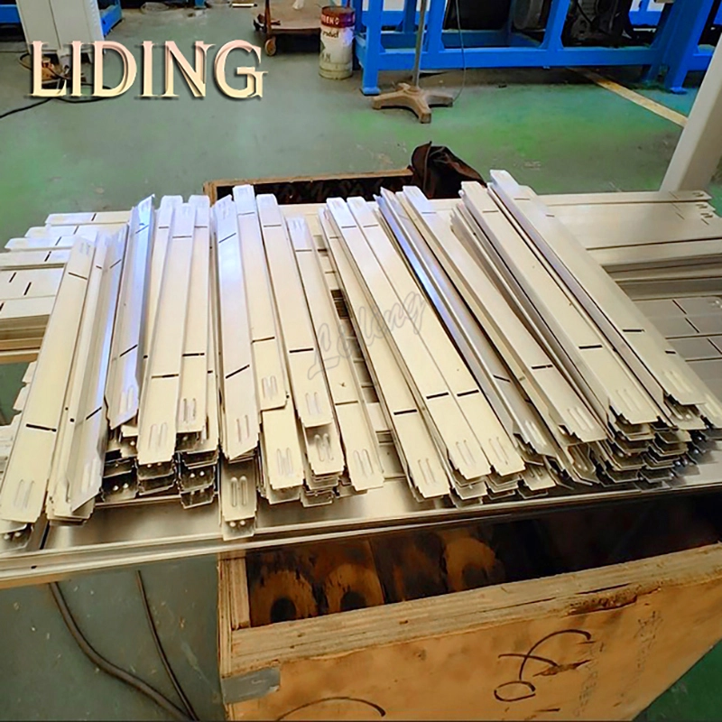 Automatic Steel Channel Roll Forming Machine - Liding Machine 1
