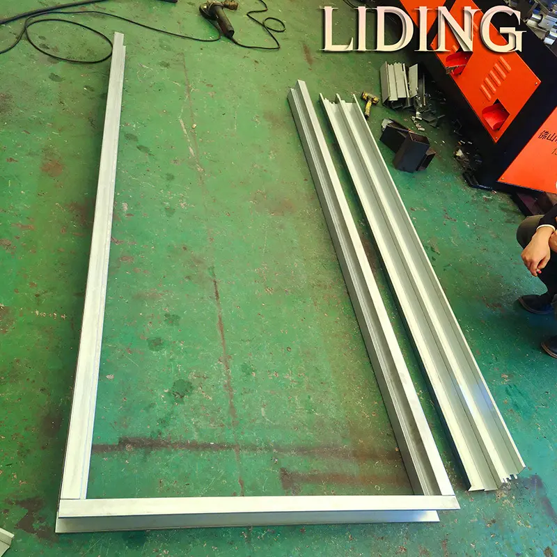 New Rolling Shutter Forming Machine in many styles for Industrial 3