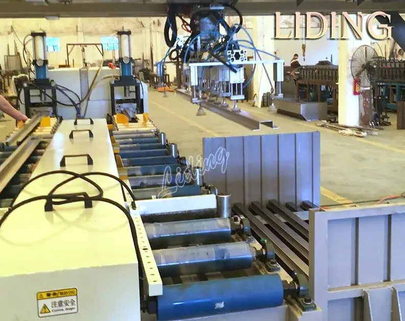 Factory Price C Purlin Machine Price List 2