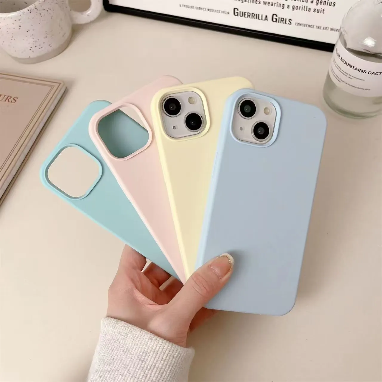 Liquid Silicone Soft Gel Rubber iPhone 14 Phone Case Slim Thin Phone Case with Microfiber Lining Protective Phone Cases Cover 1