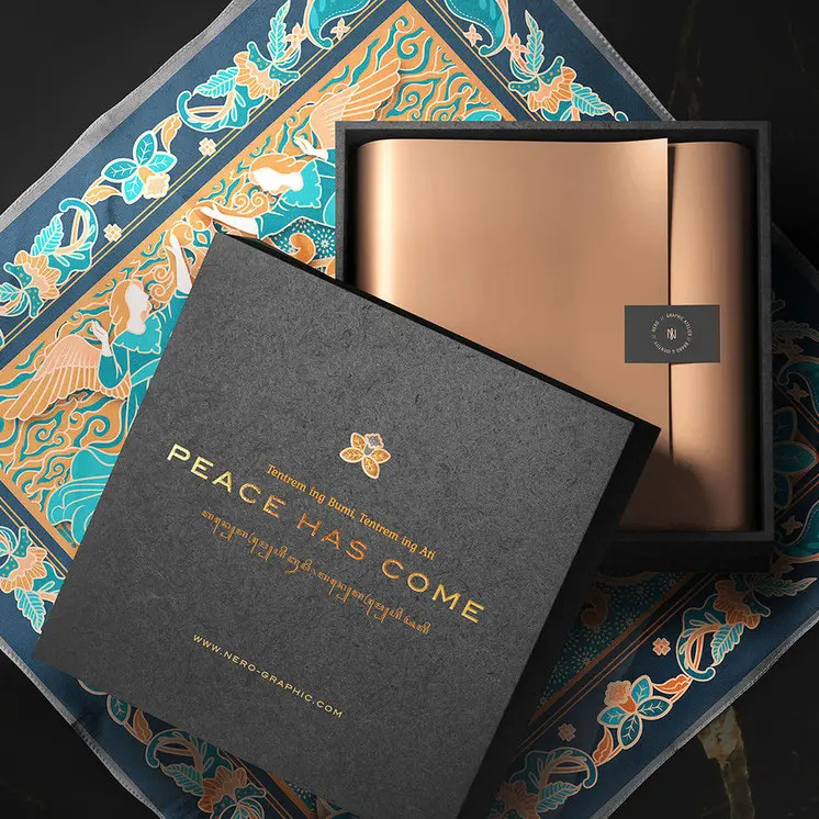 Yingmei Brand Clothing Packaging Box Manufacturers Supplier 2