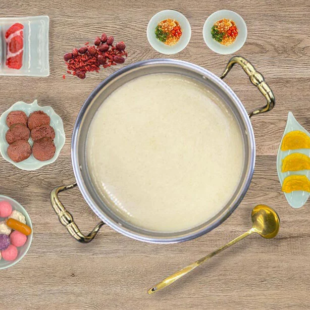 뜨거운 냄비 수프 공장을위한 돼지 고기 배꼽 닭고기 수프 1