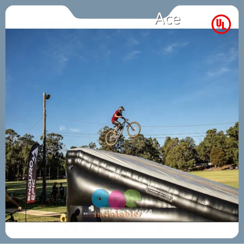 Custom Extreme Sport Bmx Fmx Skiing Freestyle Stunt Big Inflatable Landing Airbag Ramp For Sale 1