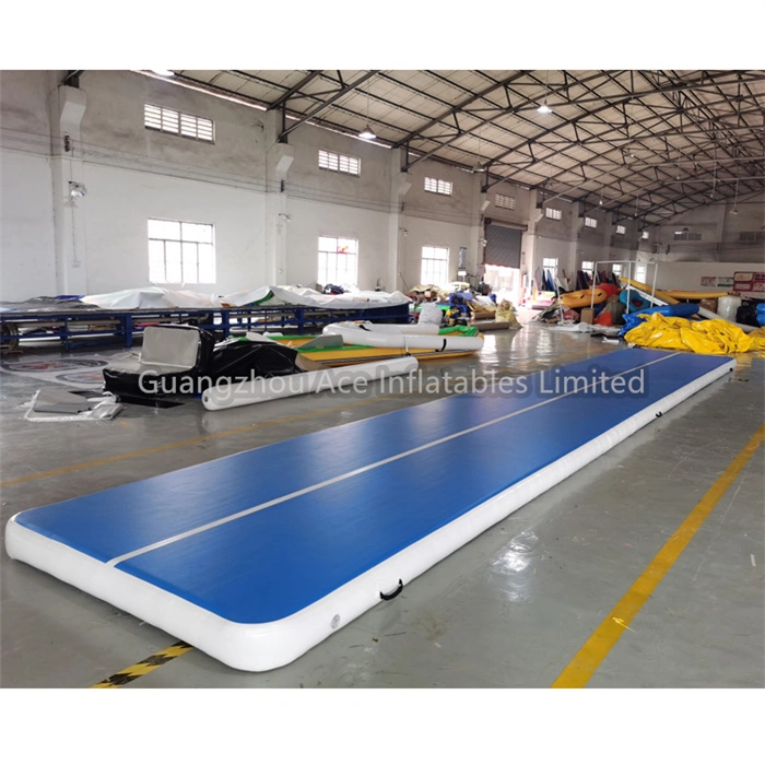 Estera inflable gigante de la gimnasia de la pista de aire del logotipo personalizado 1