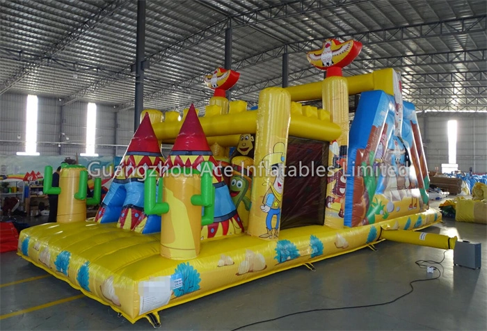 Hunter Theme Inflatable Obstacle Course Bouncy Castle with Slide Combo 1