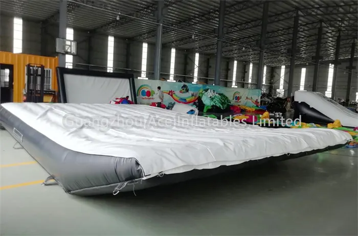 Inflatable Landing Ramp Ace by Ace 4