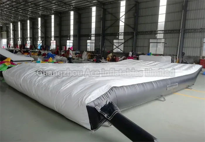 Inflatable Landing Ramp Ace by Ace 6