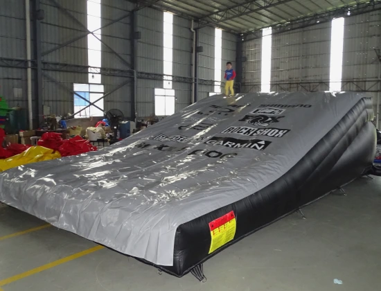 7x4.5x2m BMX Airbag Lander 1